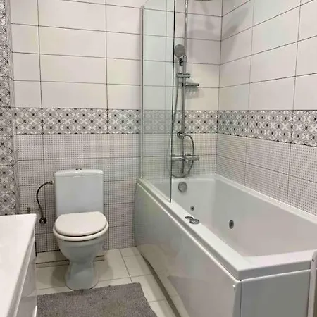 Park Apartment *